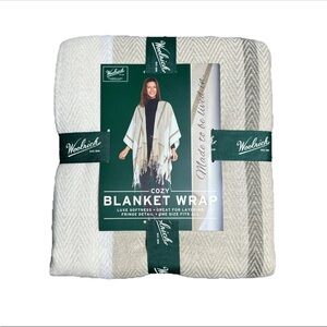 Woolrich Blanket Wrap Cozy Warm Comfort One Size Fits All Tan Women’s Plaid